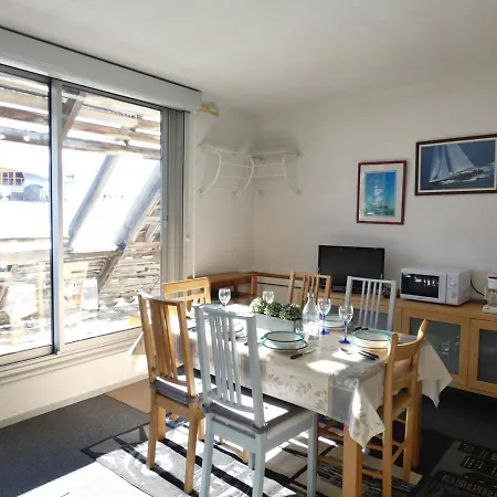 6 Pers. Avec Balcon, Expose Sud, Club Engaly Ii - Fr-1-457-241 Aragnouet